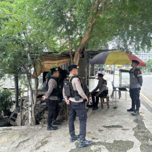 Patroli Dialogis Sat Samapta Polres Bima Kota Berikan Himbauan Kamtibmas kepada Masyarakat