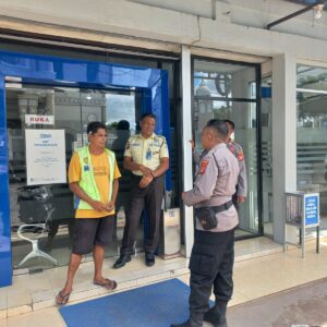 Patroli Dialogis SPKT II Polsek Pringgarata, Perkuat Pengamanan Objek Vital di BRI Unit Pringgarata