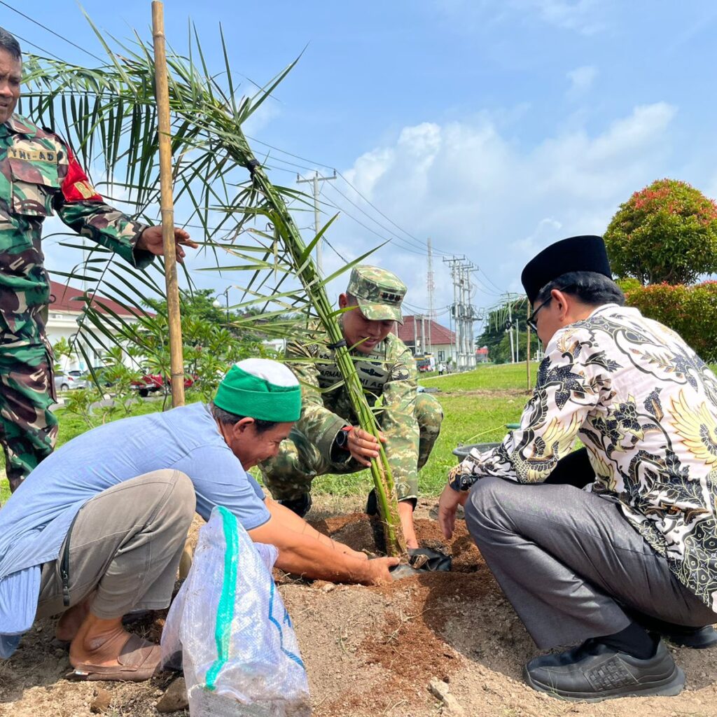 Kurma Tropis Jadi Ikon Baru Lombok Utara