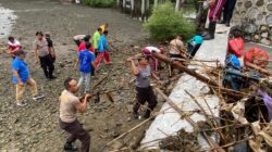 Polres Bima Kota Pimpin Kerja Bakti Dukung Program ASRI Polda NTB di Pantai Amahami