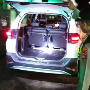 Polsek Jereweh Intensifkan Pemeriksaan Kendaraan, Antisipasi Upaya Cegah Kejahatan 3C