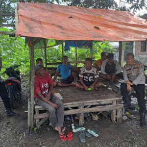 Sat Binmas Polres Bima Kota Gelar Jum’at Curhat dan Himbauan Kamtibmas di Sambinae