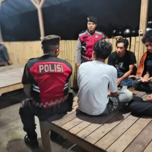 Polres Lombok Barat Patroli Dialogis di Labuapi, Cegah Kriminalitas