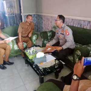 Polres Lombok Barat Gelar Binluh Kenakalan Remaja di SMKN 2 Lembar