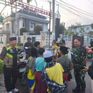 Kolaborasi Lurah dan Babinsa Cegah Gangguan Kamtibmas