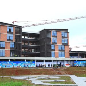 Pembangunan SMA Kemala Taruna Bhayangkara Bogor Capai 60 Persen, Polri Gelar Buka Puasa Bersama Warga Gunung Sindur