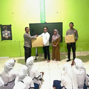 Binmas Polres Lombok Timur Silaturahmi dan Binluh di Ponpes, Cegah Radikalisme dan Kenakalan Remaja