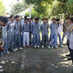 “Police Go to School” Kapolsek Madapangga Ajak Pelajar SMAN 2 Madapangga Mengisi Bulan Suci Ramadhan Dengan Kegiatan Positif
