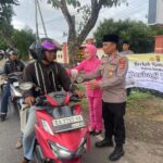 Pererat Tali Silaturahmi, Polsek Rhee Gelar Aksi Berbagi Takjil dan Buka Puasa Bersama Keluarga Besar