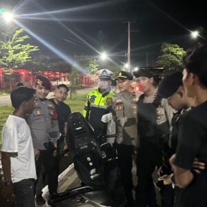 Patroli KRYD Humanis, Piket Gabungan Fungsi Polres Bima Kabupaten Cegah Potensi Kasus 3C dan Balapan Liar
