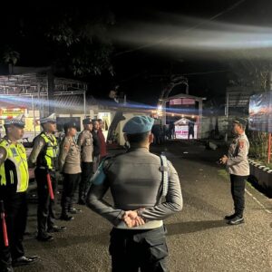 Demi Kenyamanan Masyarakat Yang Beribadah di Bulan Suci Ramadhan, Polres Bima Kabupaten Gelar PAM Sholat Tarawih