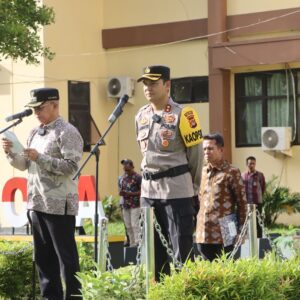 Kapolres Bima Kota dan Wali Kota Pimpin Apel Gelar Pasukan Operasi Ketupat 2026
