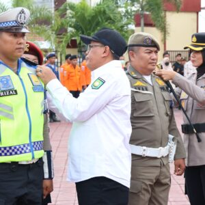 Sambut Hari Raya Idul Fitri, Kapolres Sumbawa Pimpin Apel Gelar Pasukan Ops Ketupat Rinjani 2026