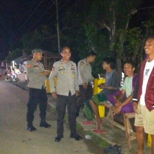 Cipta Kondisi dan Menjamin Kenyamanan Masyarakat Beribadah di Bulan Suci Ramadhan Polsek Monta Gelar Patroli dan PAM Sholat Tarawih