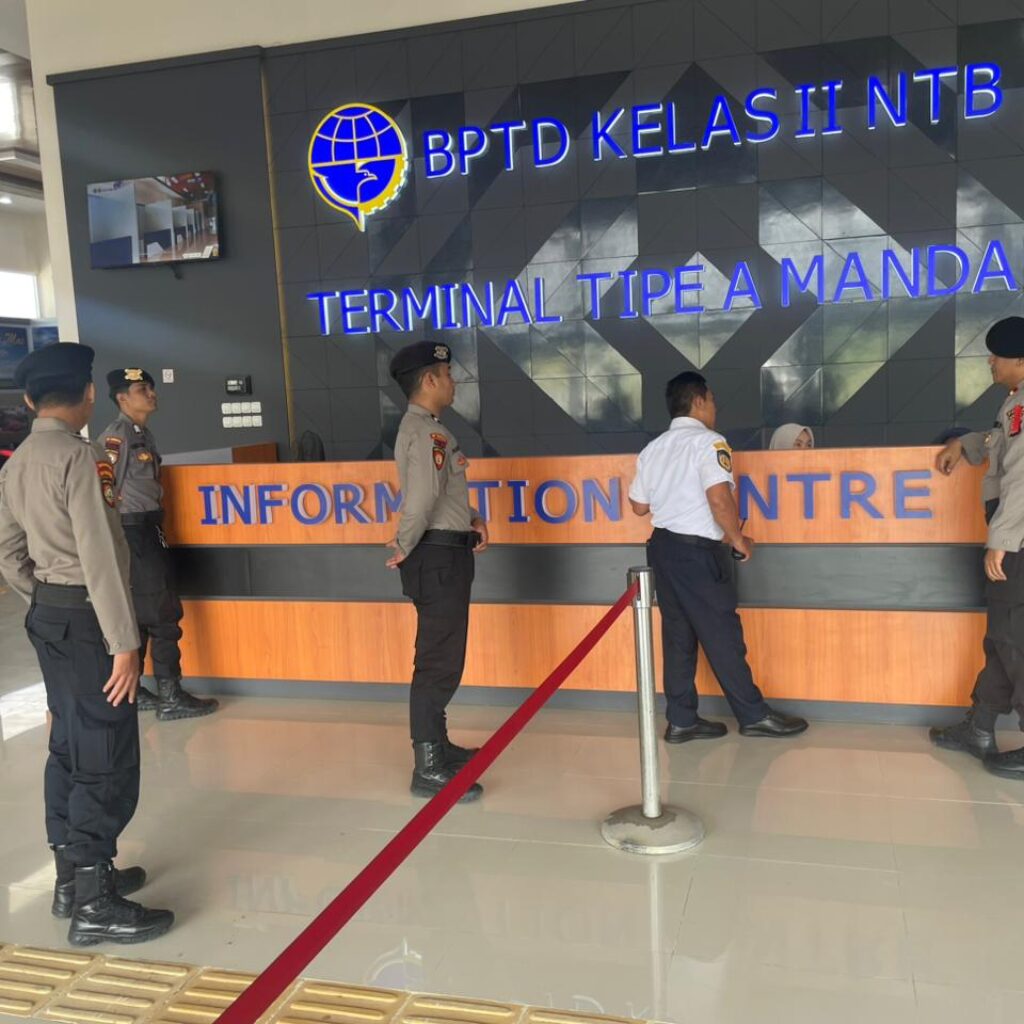 Jelang Arus Mudik, Polda NTB Cek Keamanan Terminal Mandalika dalam Ops Ketupat Rinjani 2026