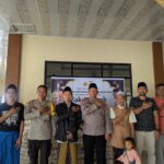 Penyaluran Zakat Fitrah Polres Sumbawa Barat