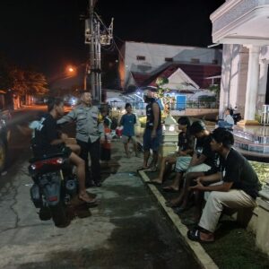 Bhabinkamtibmas Polres Bima Kota Patroli dan Himbau Muda-Mudi Hindari Balap Lari Liar