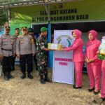 Dukungan Moril, Kapolres Bima didampingi ketua Bhayangkari Cabang Bima Kabupaten Cek Kesiapan Pos PAM Operasi Ketupat Rinjani di Kecamatan Bolo