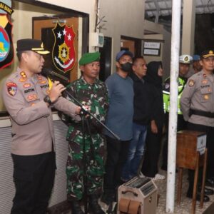 Kapolres Bima Kabupaten, Pimpin Apel Gelar Pasukan Patroli Skala Besar Gabungan Pengamanan Malam Takbiran
