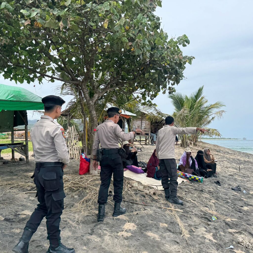 Pastikan Keamanan Wisatawan, Polres Dompu Gelar Patroli Intensif di Tiga Pantai
