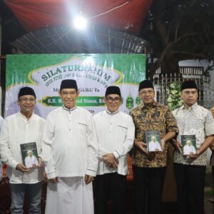 Silaturahim Idul Fitri Diisi Dzikir dan Doa, Kenang Jasa Almarhum K.H. Muhammad Hasan, B.A di Kota Bima