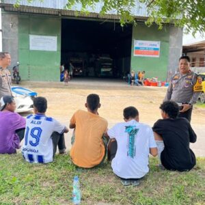 “Patroli Dialogis”Pamapta Polres Bima Kabupaten Himbau Warga Jaga Harkamtibmas”
