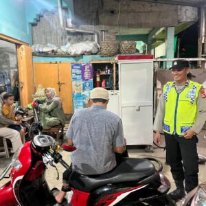 **Patroli Dialogis Polsek Jereweh, Wujud Nyata Jaga Kamtibmas Tetap Kondusif**