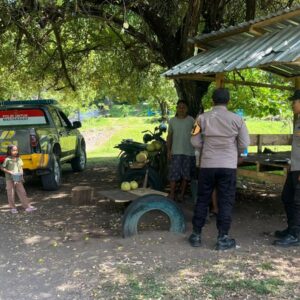 “Patroli Wisata” Polsek Tambora Jaga dan Berikan Himbauan Kamtibmas Bagi Pengunjung di DAM Nanga Na,e