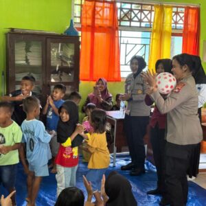 Kembalikan Senyum Anak-Anak Kalimango, Polres Sumbawa Gelar Trauma Healing Pasca Kebakaran