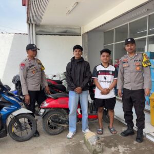 Cegah Kriminalitas 3C dan Judi Online, Polsek Lape Intensifkan Patroli Dialogis ke Pemukiman Warga