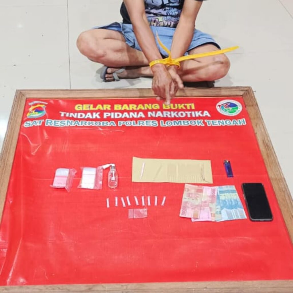 Polres Loteng Amankan Dua Terduga Pengedar Sabu di Dua Lokasi Berbeda. ‎