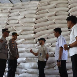 Kapolres Bima Kota Cek Langsung Gudang Bulog Jatiwangi, Dukung Program Asta Cita Presiden RI