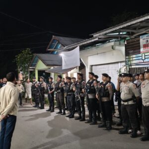 WAKAPOLRES DOMPU BERIKAN ARAHAN PENGAMANAN PASCA KERIBUTAN ANTAR PEMUDA DI WOJA