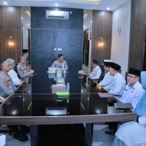 Kapolda NTB Terima Audiensi Lembaga Haji dan Umroh, Perkuat Sinergi Jaga Kamtibmas