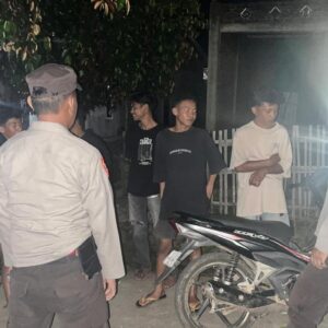 Tekan Kasus 3C dan Kejahatan Jalanan, Polsek Donggo Tingkatkan Patroli Cipkon Malam Hari