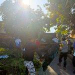 **Gotong Royong Warga Bugis, Sinergi Polisi dan Pemerintah Wujudkan Lingkungan Bersih dan Asri**