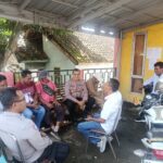 SAT BINMAS POLRES DOMPU GELAR TATAP MUKA DI DESA MADAPRAMA, TEKANKAN KAMTIBMAS DAN PENCEGAHAN KENAKALAN REMAJA