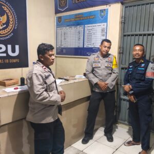 POLSEK WOJA INTENSIFKAN PATROLI CIPKON DAN SAMBANG LAPAS, SITUASI KAMTIBMAS TERKENDALI