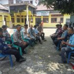 Polsek Rasbar Laksanakan Jum’at Curhat, Serap Keluhan Warga di Kelurahan Sarae