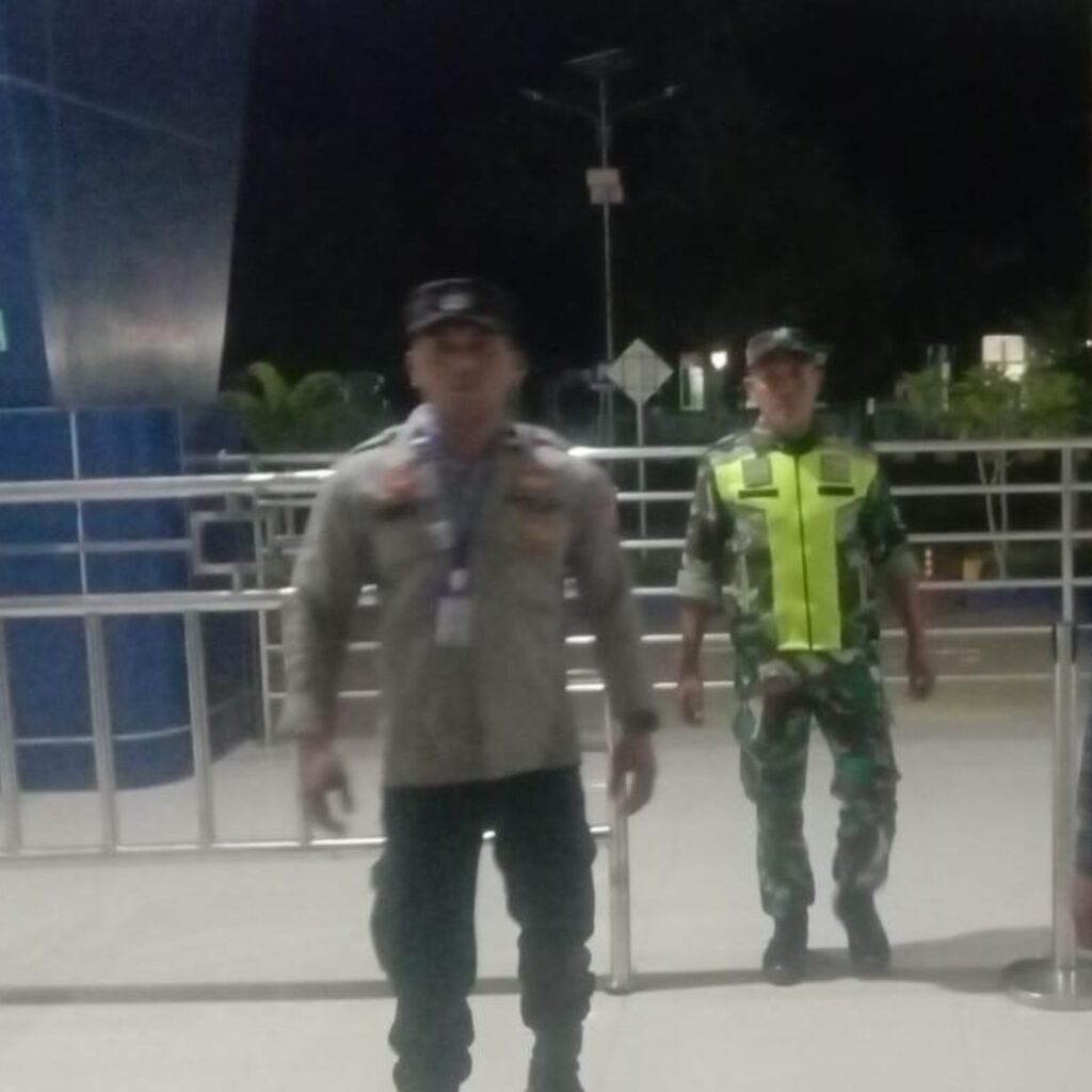 Mencegah Kerawanan Kamtibmas Malam Hari di Area Bandara SMS Bima Polsek KP3 Masifkan Patroli