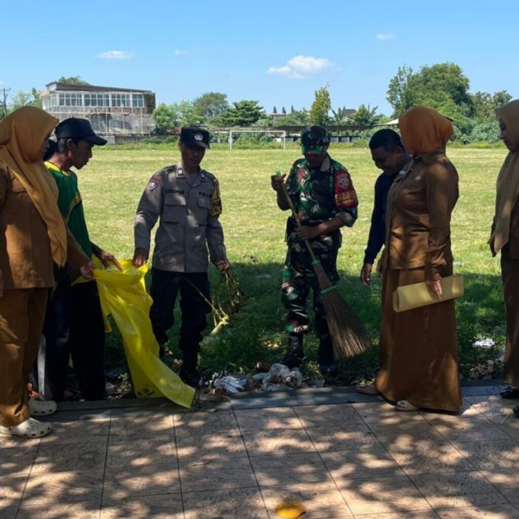 Kepedulian Babinsa Hadirkan Lingkungan Aman dan Bersih