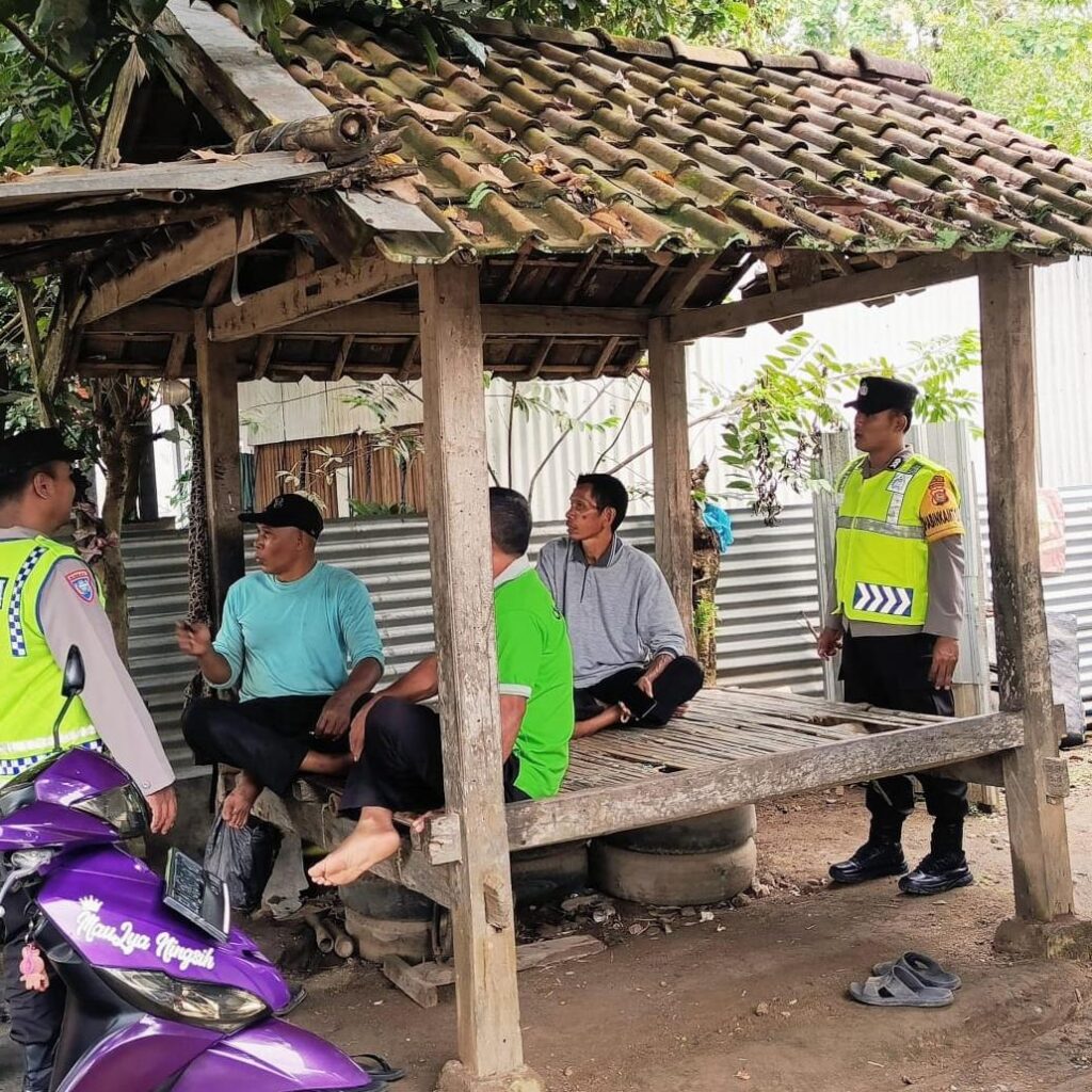 Polsek Seteluk Kedepankan Patroli Dialogis, Bangun Komunikasi Aktif Jaga Kamtibmas