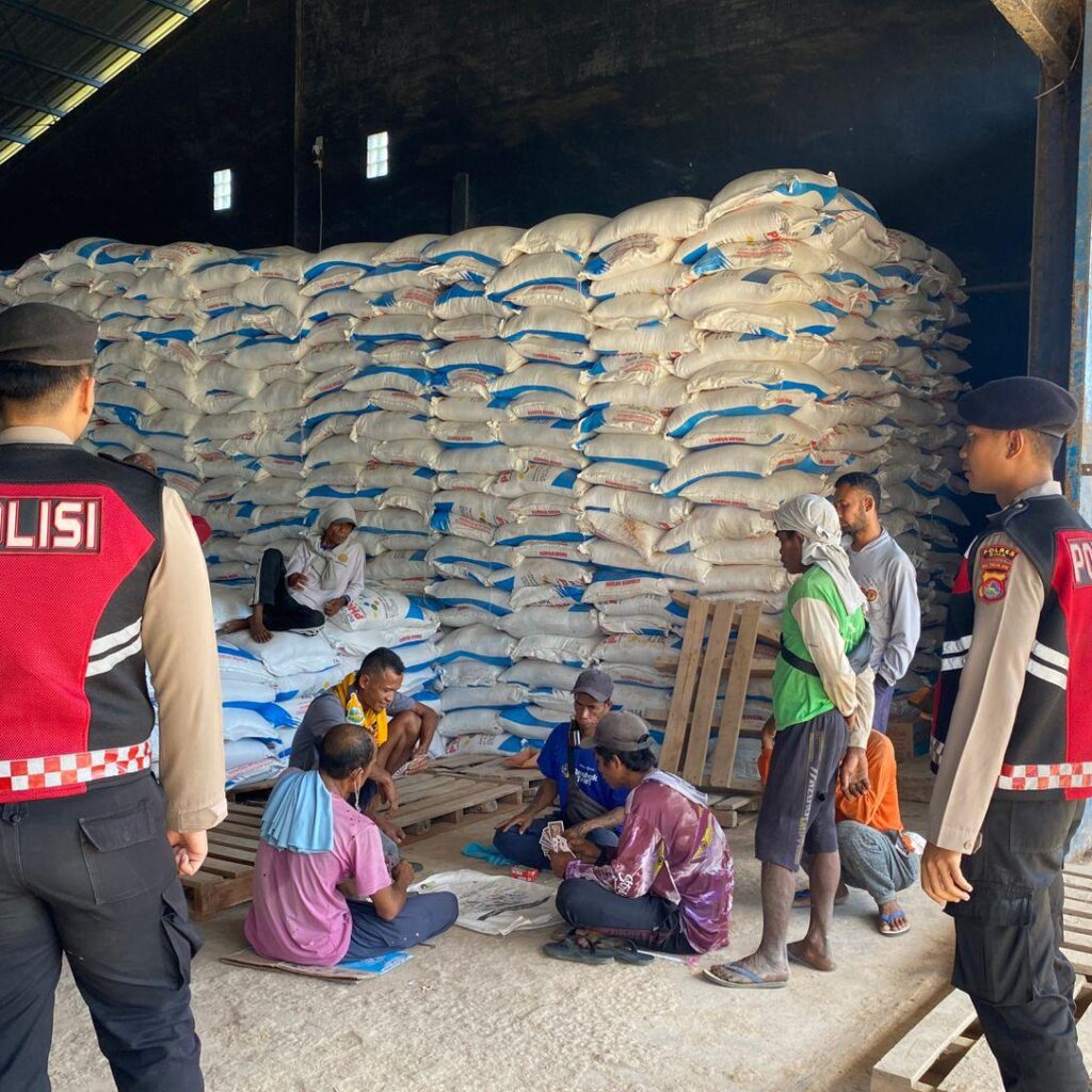 Patroli KRYD, Satsamapta Polres Bima Kabupaten Sambangi Pemukiman Warga dan Cegah Potensi Guankamtibmas