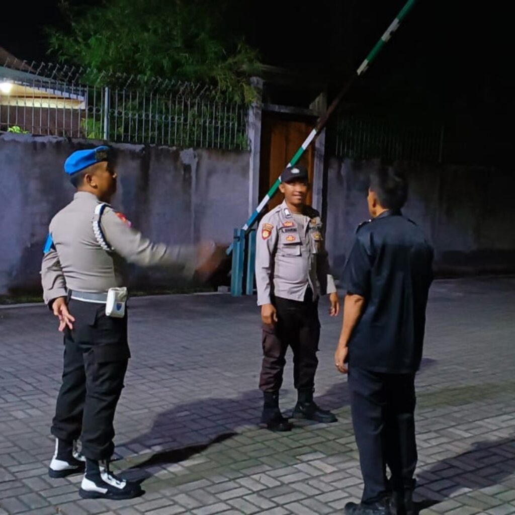 Cegah Balap Liar dan Kriminalitas, Polisi Sisir Titik Rawan di Batulayar Hingga Subuh