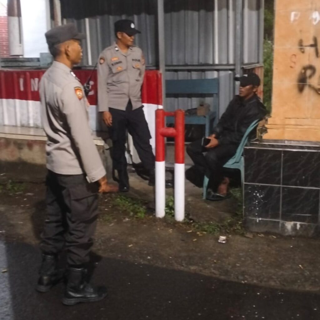 Polsek Batulayar Sisir Jalur Senggigi Dini Hari, Pastikan Wisatawan Aman dari Teror Begal