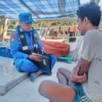 Sat Polairud Polres Bima Kota Patroli Perairan Teluk Bima, Periksa Kapal Nelayan