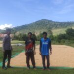 Pantau Penjemuran Jagung Warga, Bhabinkamtibmas Desa Songgajah Dorong Ketahanan Pangan Nasional