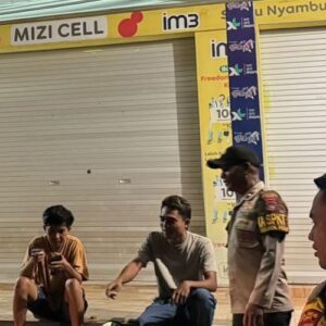 POLSEK PEKAT INTENSIFKAN PATROLI KRYD, JAGA KAMTIBMAS TETAP KONDUSIF