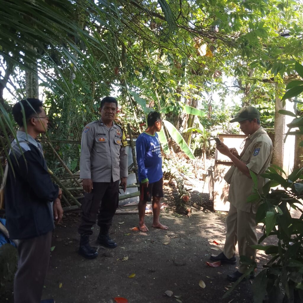 Polres Lombok Tengah Intensifkan Sosialisasi Bahaya Karhutla Melalui Bhabinkamtibmas di Desa Batutulis