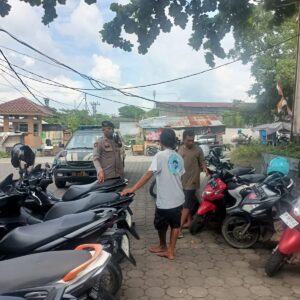 Polsek Praya Intensifkan Patroli Antisipasi 3C di Kawasan Pertokoan